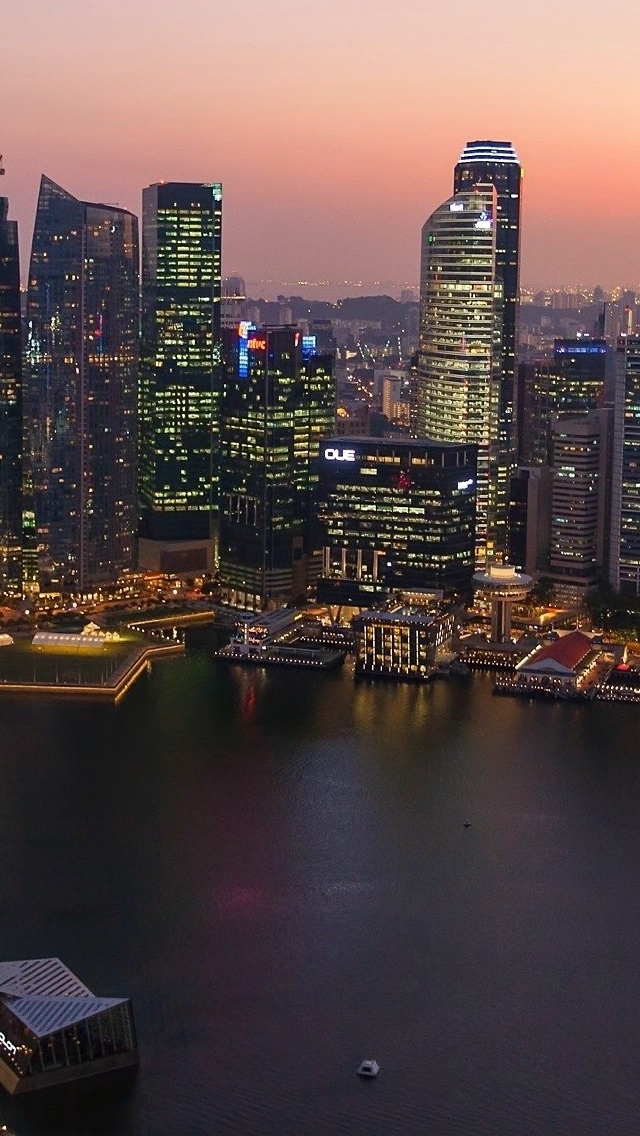 City view iPhone 5 wallpaper 640*1136